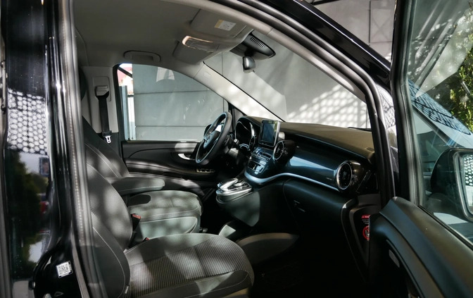 Mercedes-Benz Klasa V cena 169900 przebieg: 52800, rok produkcji 2019 z Wschowa małe 254